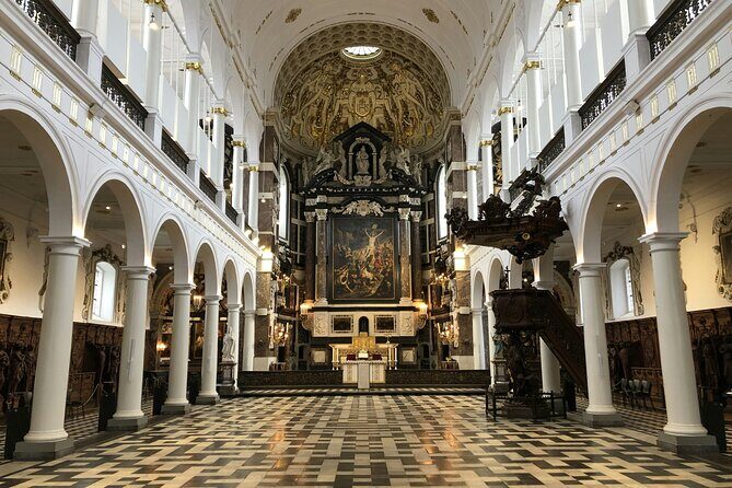 Antwerp: Help the Lost Boy – Self-Guided Mystery Walk - How the 14 challenges guide you—plus when the format can frustrate you