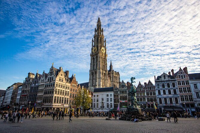 Antwerp: Help the Lost Boy – Self-Guided Mystery Walk - Getting the first clues in Antwerp’s Old Town streets