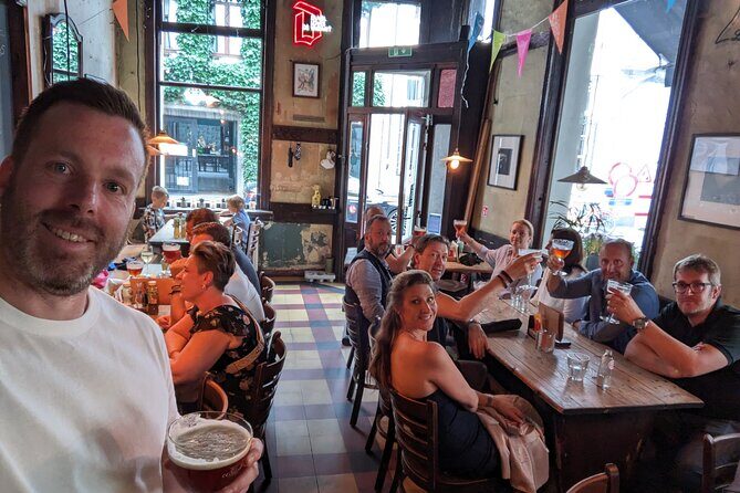 Antwerp Private Beer Tour - Enter Abbey No 8 and start with a champagne-style beer