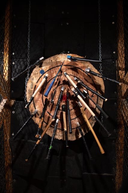 AXE THROWING EXPERIENCE IN ANTWERP - Safety briefing and Axe Masters coaching: what you’ll actually be told