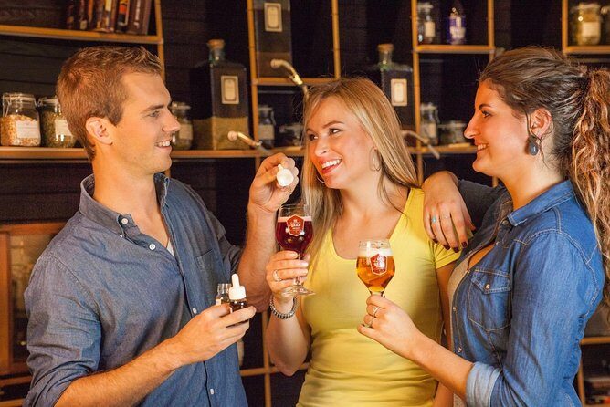 BeerWalk Bruges (French guide) - BeerWalk Bruges in a Nutshell: Medieval Brewing to Today