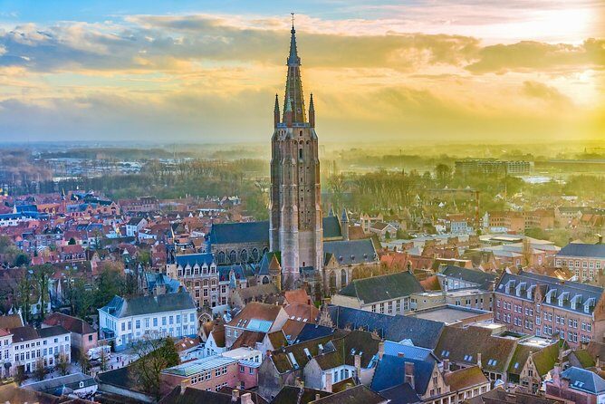 Bruges bus tour from Brussels - Market Square and Burg Square: where the city’s power shows