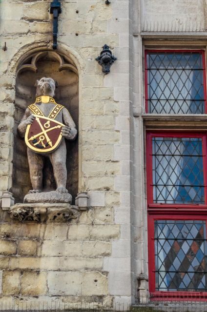 Bruges: Express Walk with a Local in 60 minutes - Small Group Comfort (Up to 8) and How the Pace Really Works