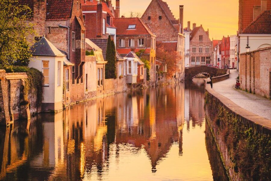 Bruges: Guided Walking Tour - Old St. John’s Hospital and Church of Our Lady: where the stops get weight