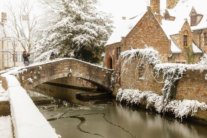 Bruges Uncovered: Historic Walking Tour & Canal Boat Experience - Onze-Lieve-Vrouwekerk: The Tower You’ll Keep Seeing