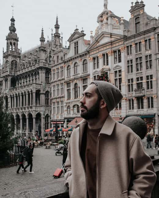 Brussels: 2-Hour Walking Tour of the Historic Center with a Local Guide - Tintin Comic Mural Stop: A 10-Minute Hit of Belgian Pop Culture