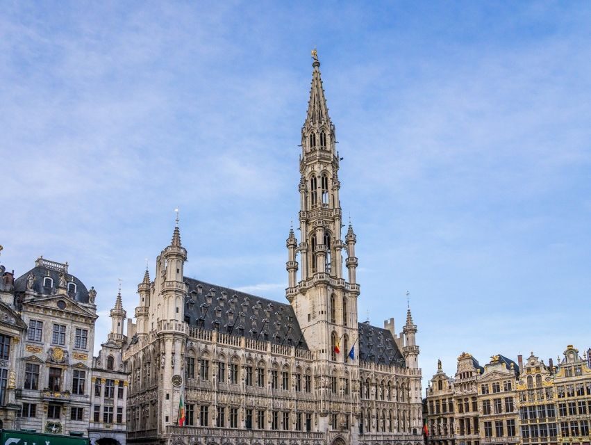 Brussels: Beer Tasting with a Local Guide - The first tasting: a classic Brussels place locals actually use