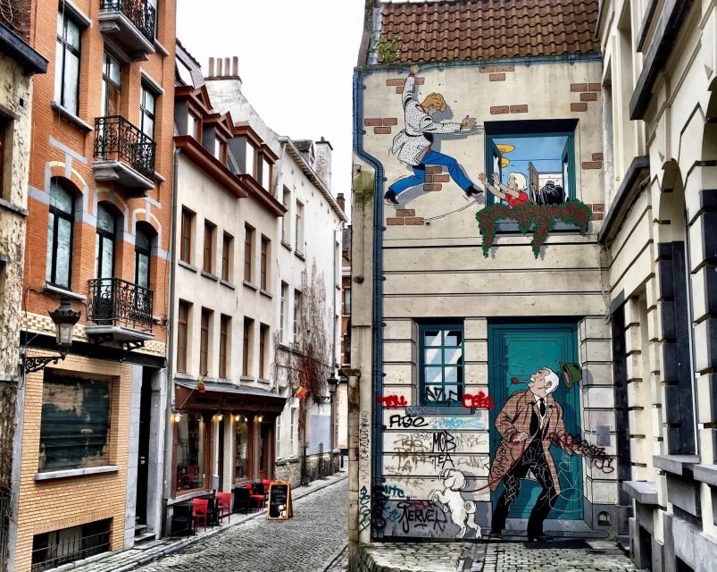 Brussels Comics & Street Art: Private Walking Tour - Little Nemo: comics piled high, and the lesson of messy joy