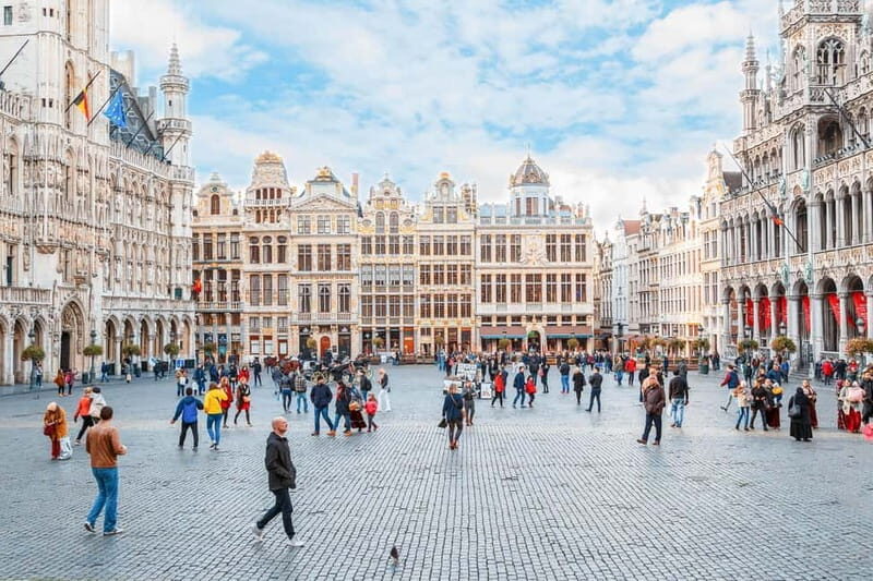 Brussels: Highlights and Hidden Corners Private Guided Walk - Place Saint-Jean to the Finish: Small Stops That Make the Route Feel Complete