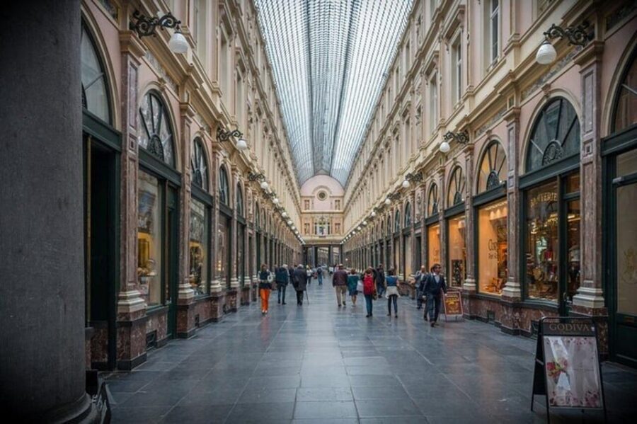 Brussels Must-See Attractions Walking Tour - Starting at Bd Anspach 188 and getting your bearings