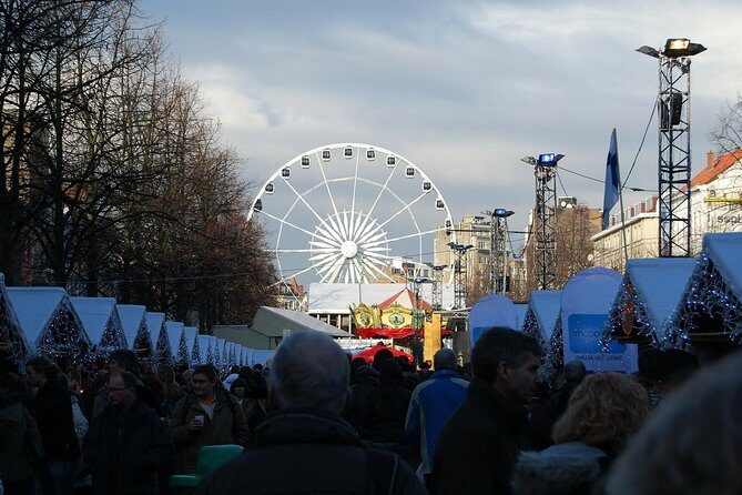 Brussels Private & Personalized Christmas Tour with a Local Guide - Stop-by-stop: Christmas markets, cobbles, lights, and the big winter festival