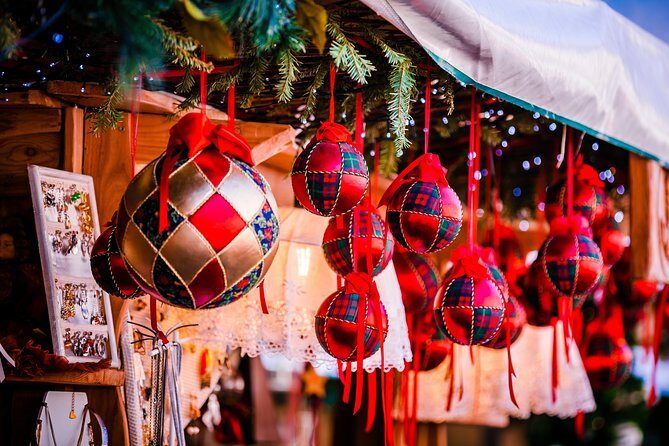 Brussels Private & Personalized Christmas Tour with a Local Guide - Price and value: what $160.42 per person really buys