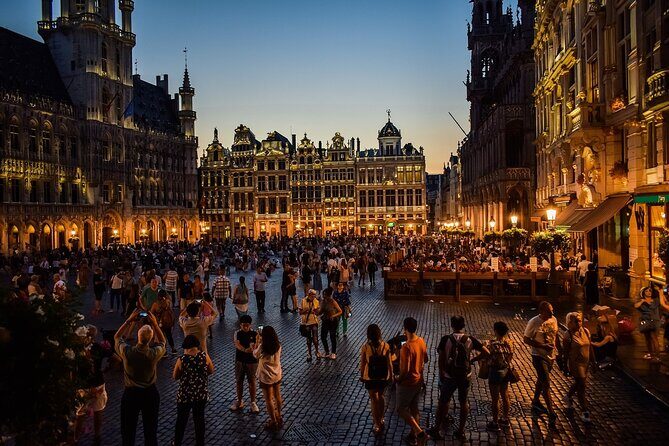 Brussels Pub Crawl Tour - Stop 3: Time-Out Pub for the Mid-Crawl Rhythm Check