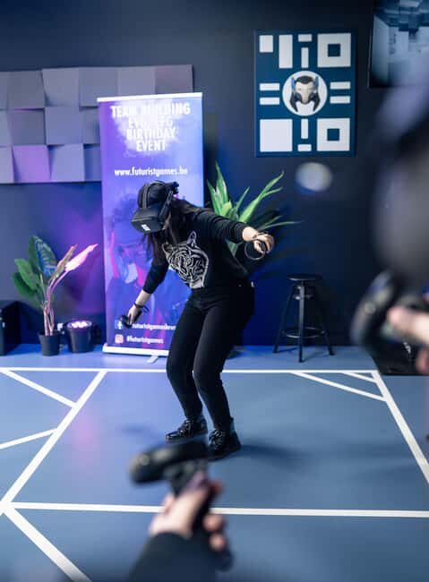Brussels: Virtual Reality gaming, Arena - Futurist Games Brussels: VR for small groups, big choice