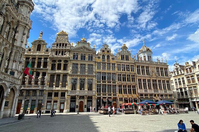 Discover the secrets of Brussels while playing - Who this Brussels game suits best