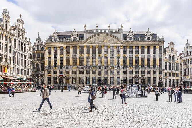 Evening Walking Tour: The Dark Side of Antwerp - Key things you’ll notice on this tour