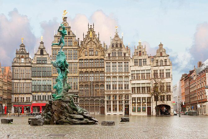Excursion to Antwerp and Ghent by bus from Brussels with stop at the Atomium - A full day format that actually works for Antwerp and Ghent