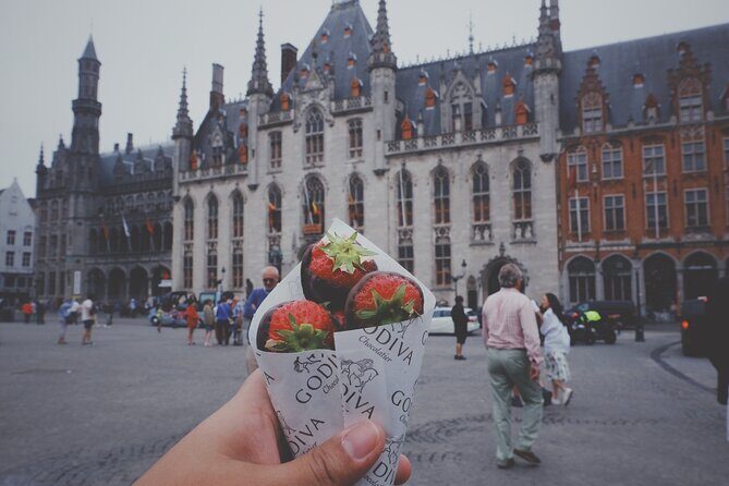 Explore the Instaworthy Spots of Bruges with a Local - Key things to know for your Bruges photo walk