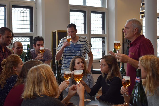 Ghent Beer Guided Walking Tour - Stop 1: The Glengarry on Sint-Baafsplein