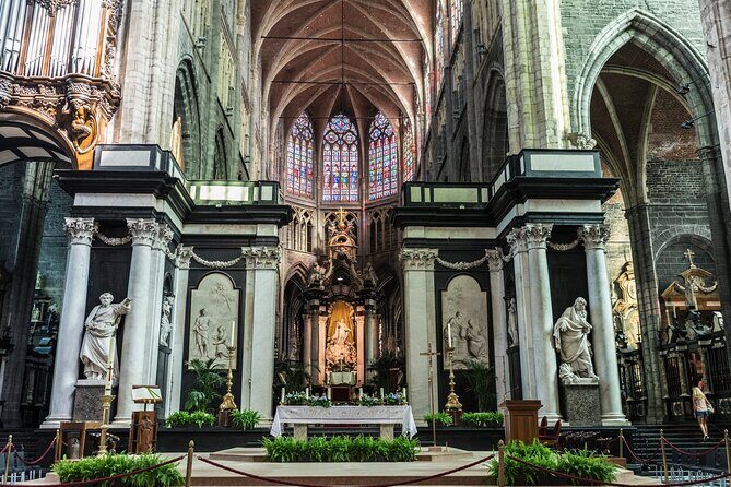 Ghent: City Walk with Audio Guide in 7 Languages on your Phone - Key Points at a Glance