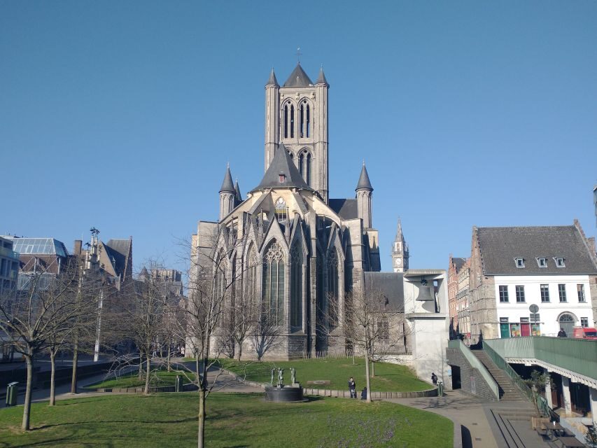 Ghent Running and Sightseeing Tour - The landmark trio: St. Bavo Cathedral, Ghent Belfry, St. Nicholas Church
