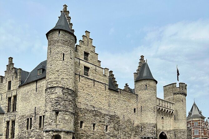 Guided E-kickscooter tour: The big five of Antwerp - A stop described as the most amazing translation of the World