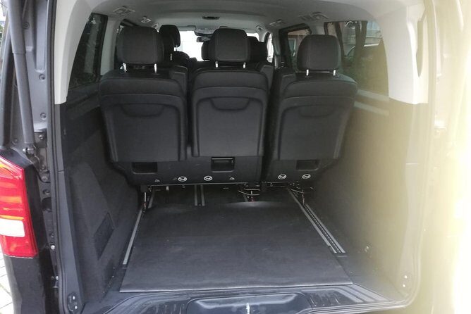 Luxury Minivan from Brussels airport to the city of Brussels - How This Works From Start to Finish (What You’ll Feel in Real Life)