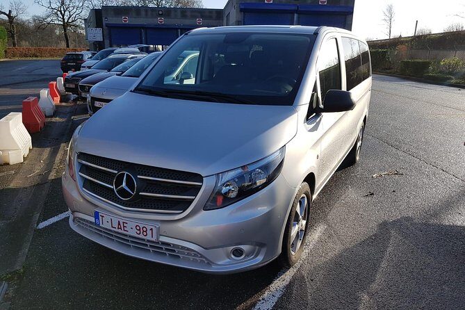 Luxury Minivan from Charleroi airport to the city of Brussels - The other direction: Brussels to Charleroi without the scramble