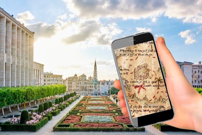 Outdoor Escape Game with drinks in Brussels - How the GPS app game actually works with your team