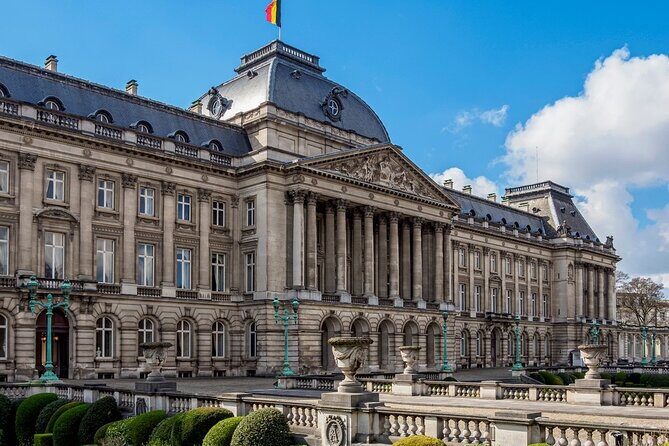 Private Historical Tour: Highlights of Brussels - Comic Art Museum and Manneken Pis: Brussels’ Playful Street Language