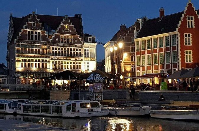 Private tour to Ghent from Brussels (5hours walk & drive) - Ghent Town Hall (Stadhuis): Gothic detail in five minutes