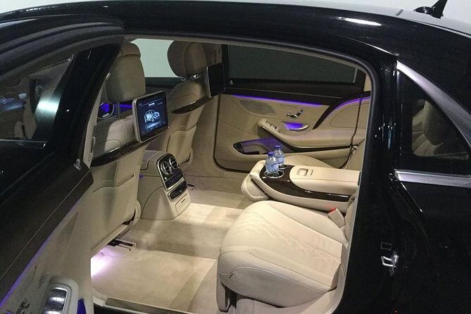 Private Transfer from Brussels Airport to Bruges By Business car - Private Brussels Airport to Bruges: what you’re really paying for