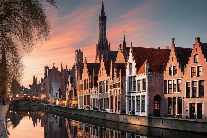Stress-Free Bruges for Cruise Passengers with opt. Canal Cruise - The rich-families and river-photo moments you can’t fake