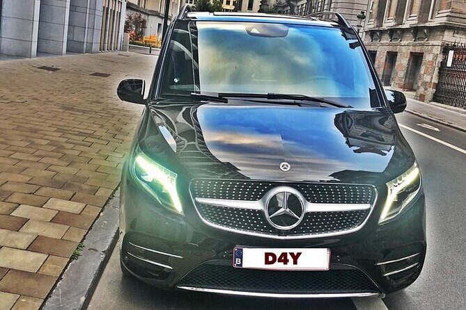 Transfer Brussels Airport --> Brussels MB V Class 7 PAX (ONE WAY) - Mercedes V-Class for up to 7: comfort that matters