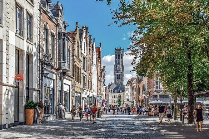 Walking tour of Bruges with boat option and/or beer tasting - Markt 20 to the river: how this 2.5-hour walk lands