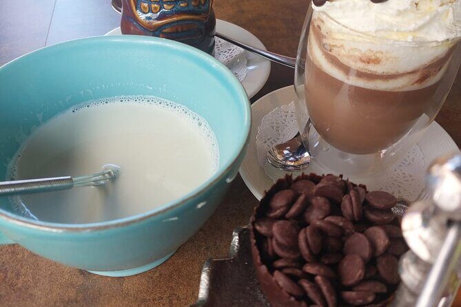 Walking Tour with Hot Chocolate and Chocolate Tasting - Stop 1: Markt Square and the Belfry Area