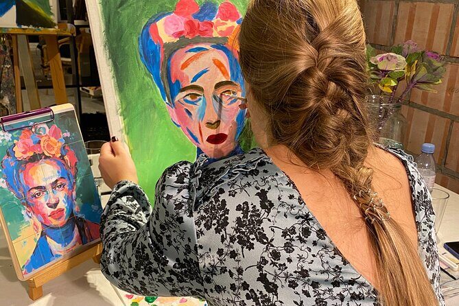 Wine and Painting Workshop Experience in Brussels - Wine, Snacks, Coffee/Tea: The Social Part That’s Actually Useful